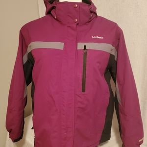 Womens LL Bean hooded gore-tek winter jacket